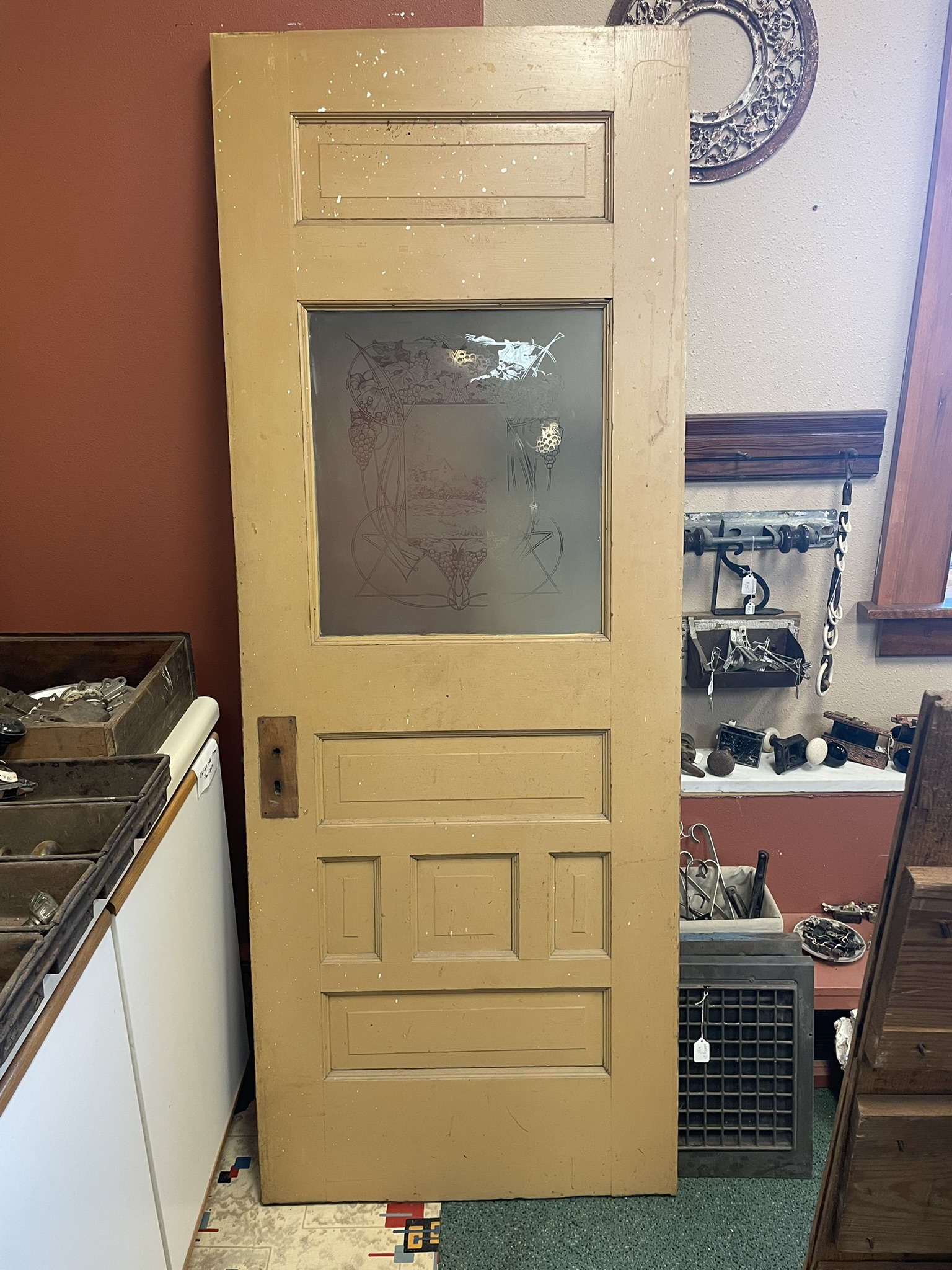 Two Beautiful Etched Glass Doors - Image 6